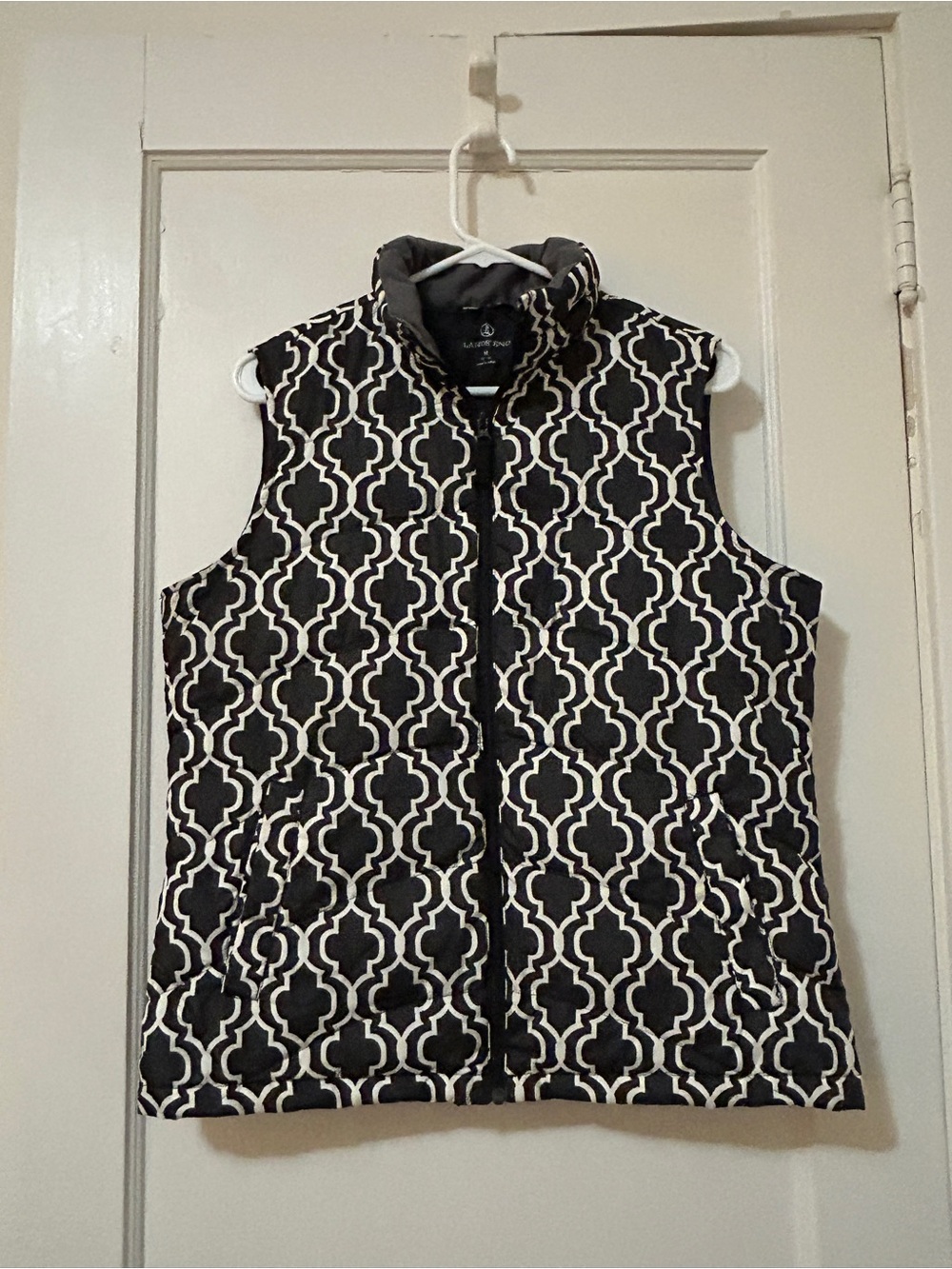Lands' End Black & White Quilted Geometric Vest - Size Medium